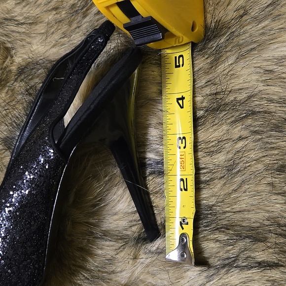 Jacqueline Ferrar Thin heel with Sparkles.Open toe.Size 7 - Picture 6 of 6